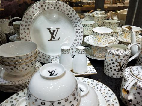 louis vuitton tableware